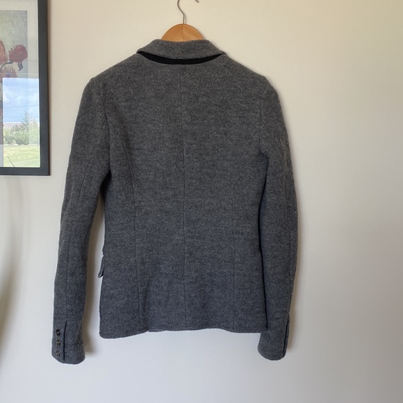 Armani Jeans wool blazer size XS - Picture 2 of 7